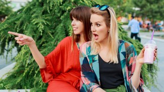 „Ty jsi nějak přibrala.“ Kdy se nevinná poznámka mění v bodyshaming? Nejde jen o kritiku postavy